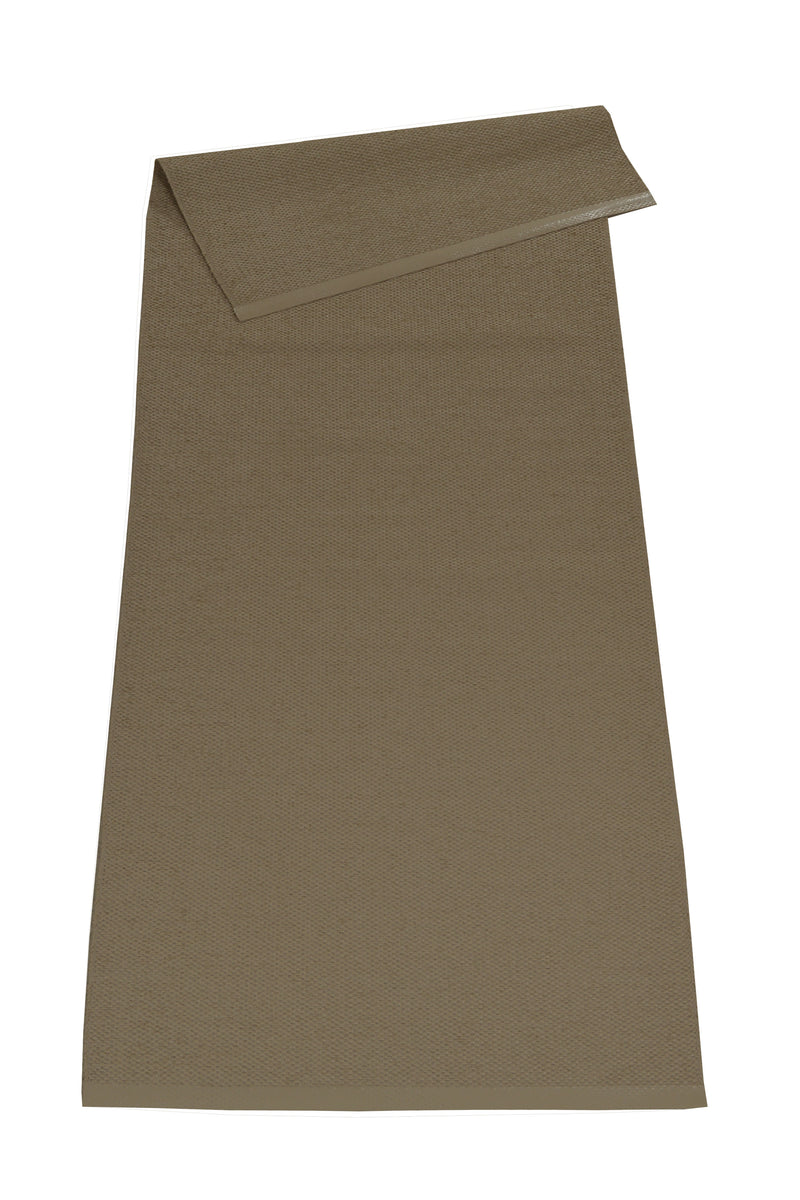 Solid beige - enfärgad plastmatta